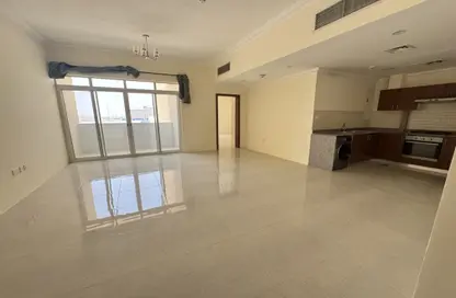 شقة - غرفة نوم - 2 حمامات للايجار في جنوب فوكس هيلس - فوكس هيلز - الوسيل