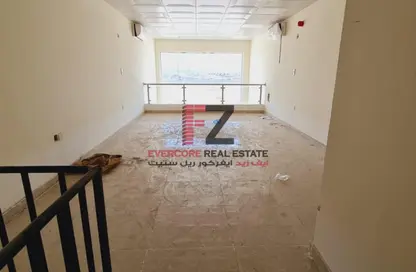 Empty Room image for: Shop - Studio - 1 Bathroom for rent in Al Hamraa Street - Al Thumama - Doha, Image 1