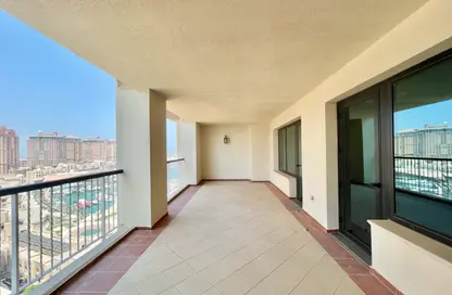 Apartment - 2 Bedrooms - 3 Bathrooms for rent in West Porto Drive - Porto Arabia - The Pearl Island - Doha