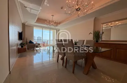 Apartment - 2 Bedrooms - 3 Bathrooms for rent in The Pearl Island - Doha