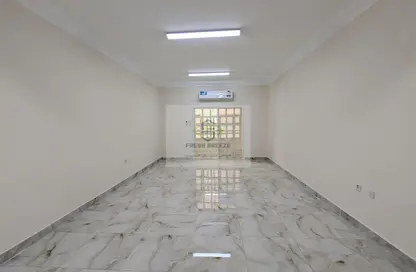 شقة - 3 غرف نوم - 3 حمامات للايجار في 28  نجمة - شارع ابن درهم - نجمة - الدوحة