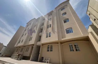 Apartment - 2 Bedrooms - 2 Bathrooms for rent in Al Nasr Street - Al Nasr - Doha