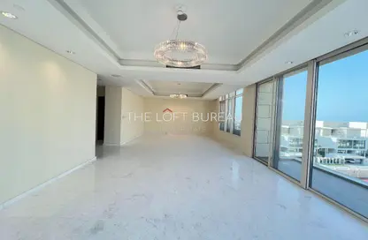 Duplex - 4 Bedrooms - 5 Bathrooms for sale in Gewan Island - The Pearl Island - Doha