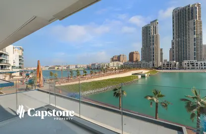 Apartment - 2 Bedrooms - 4 Bathrooms for rent in Crystal Residence - The Pearl Island - Doha