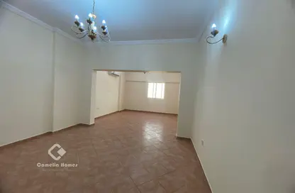شقة - 2 غرف نوم - 3 حمامات للايجار في فريج بن محمود- جنوب - فريج بن محمود - الدوحة