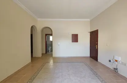 Apartment - 2 Bedrooms - 2 Bathrooms for rent in Old Airport Road - Old Airport Road - Doha