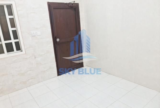 954503 - Property Image 3