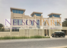 Luxurious Villa 5BR Available For Sale