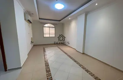 Apartment - 2 Bedrooms - 2 Bathrooms for rent in Al Zubair Bakkar Street - Al Sadd - Doha