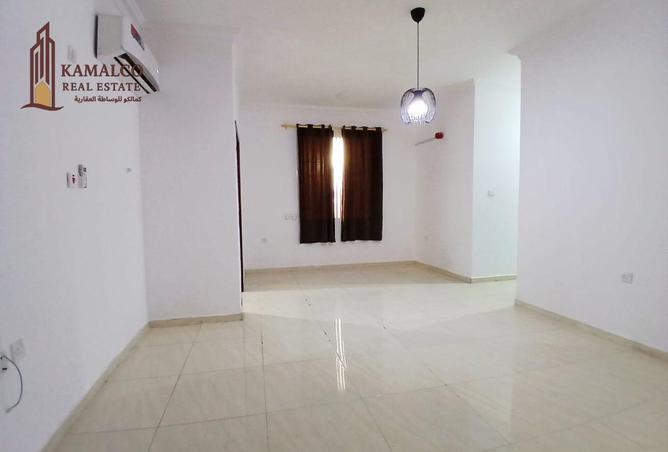 957929 - Property Main Image