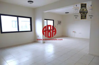 Apartment - 3 Bedrooms - 4 Bathrooms for rent in Asim Bin Omar Street - Al Mansoura - Doha