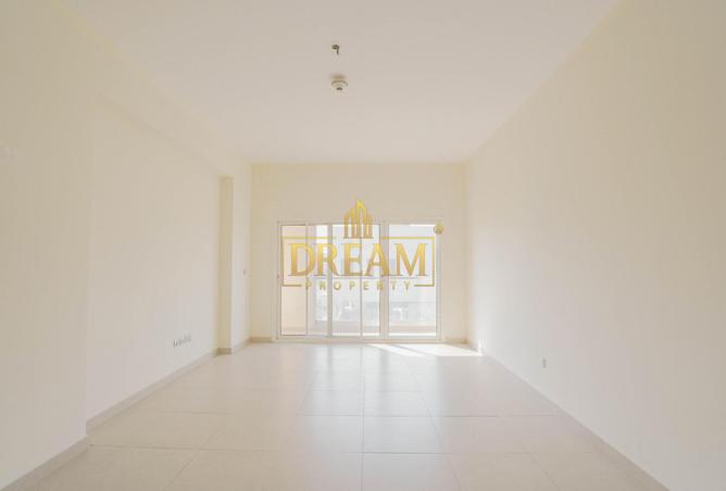 908633 - Property Main Image