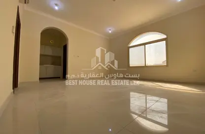Villa - Studio - 1 Bathroom for rent in Al Wakrah - Al Wakra