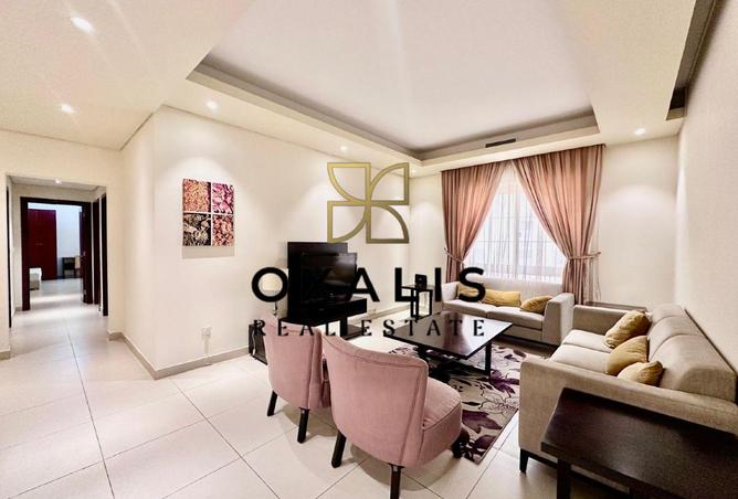 945865 - Property Image 2