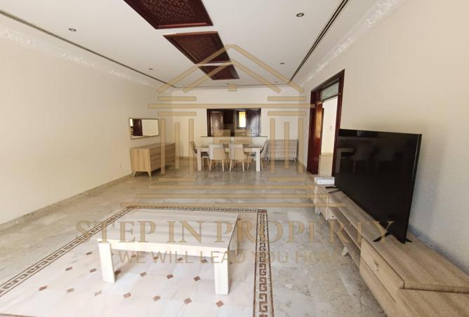 927400 - صورة العقار 2