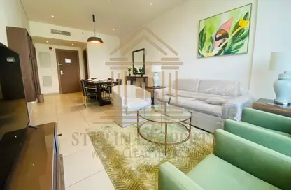 شقة - 2 غرف نوم - 3 حمامات للايجار في مبنى رمادا التجاري - شارع الروابي - المنتزه - الدوحة