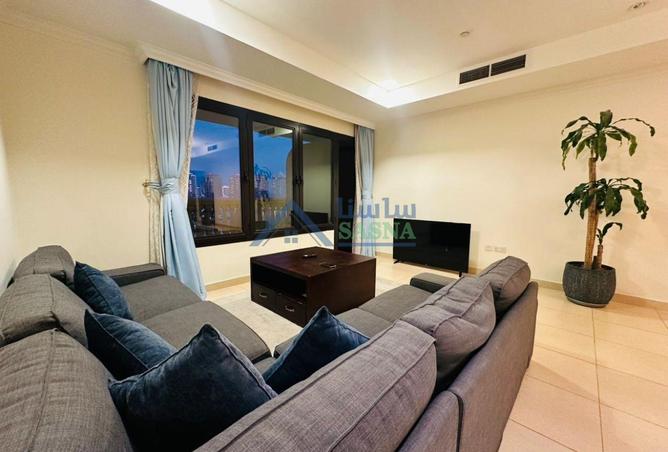 952257 - Property Image 2