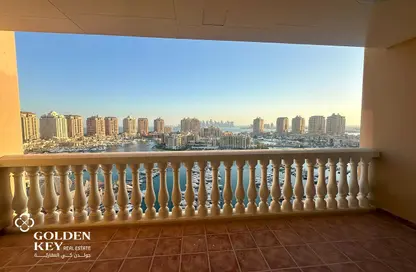 شقة - 2 غرف نوم - 3 حمامات للايجار في طريق بورتو الغربي - بورتو أرابيا - جزيرة اللؤلؤة - الدوحة
