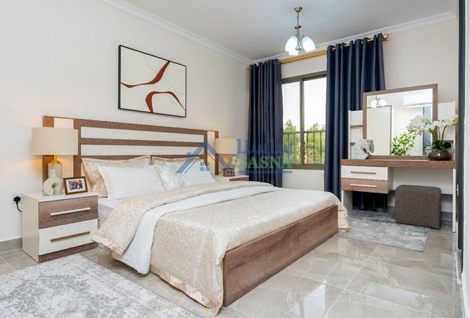 922398 - Property Main Image