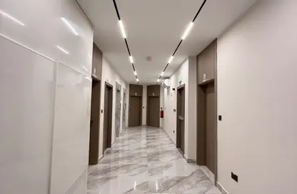 Apartment - 2 Bedrooms - 3 Bathrooms for rent in Al Messila - Al Messila - Doha