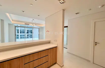 Apartment - 1 Bedroom - 2 Bathrooms for rent in Gewan Island - The Pearl Island - Doha