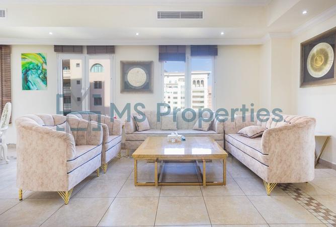 985270 - Property Image 2