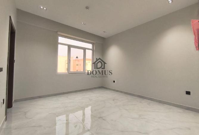 997686 - Property Image 3