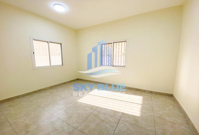 725278 - Property Image 2