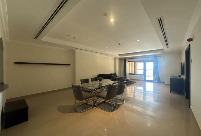 943267 - Property Image 2