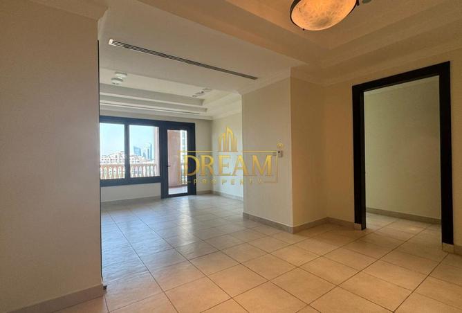 975662 - Property Image 3