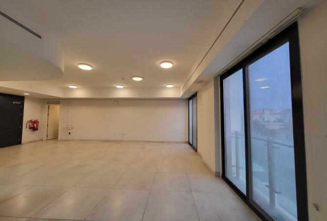 986834 - Property Main Image