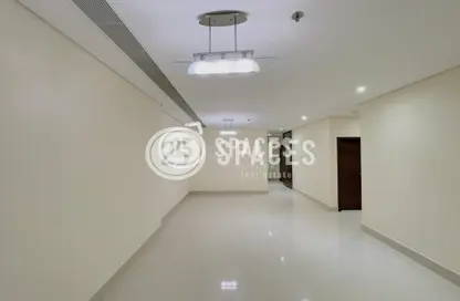 Apartment - 2 Bedrooms - 2 Bathrooms for rent in Marina Residences 195 - Marina District - Lusail
