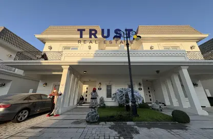 Villa - 4 Bedrooms - 5 Bathrooms for rent in Lusail Residence - Marina District - Lusail