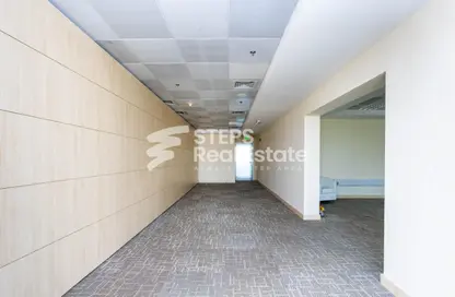 Office Space - Studio - 1 Bathroom for rent in Al Shatt Street - West Bay - Doha