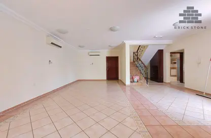 Villa - 4 Bedrooms - 4 Bathrooms for rent in Old Airport Road - Old Airport Road - Doha