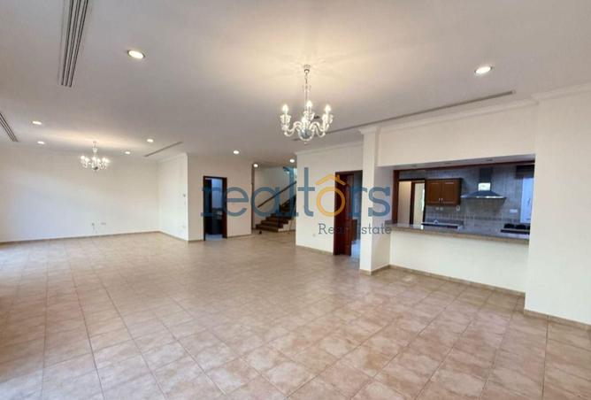 941900 - Property Image 3