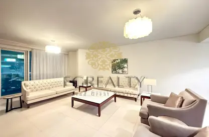 Apartment - 3 Bedrooms - 4 Bathrooms for rent in Marina Residences 195 - Marina District - Lusail