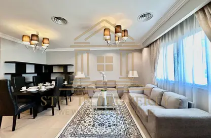 Apartment - 2 Bedrooms - 3 Bathrooms for rent in Al Sadd Road - Al Sadd - Doha