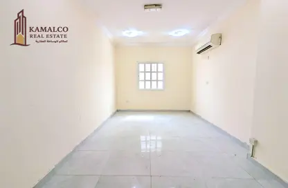 Apartment - 3 Bedrooms - 2 Bathrooms for rent in Muntazah 7 - Al Muntazah - Doha