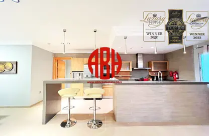 Apartment - 1 Bedroom - 2 Bathrooms for rent in Al Sadd Road - Al Sadd - Doha