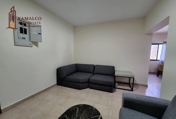 954746 - Property Image 2