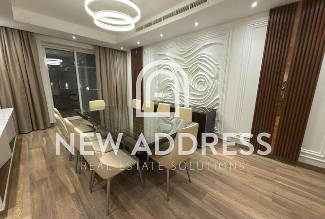 990787 - Property Image 2