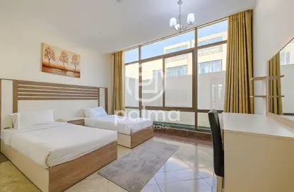 مجمع سكني - 6 غرف نوم - 5 حمامات للبيع في ازذان 25 - قرية إزدان - الوكرة