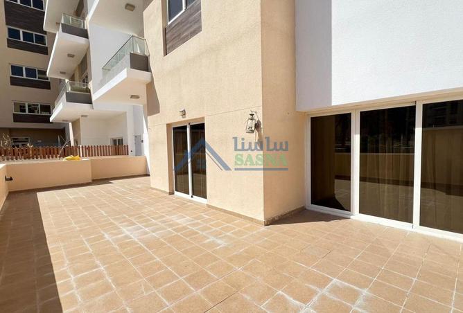 957238 - Property Main Image