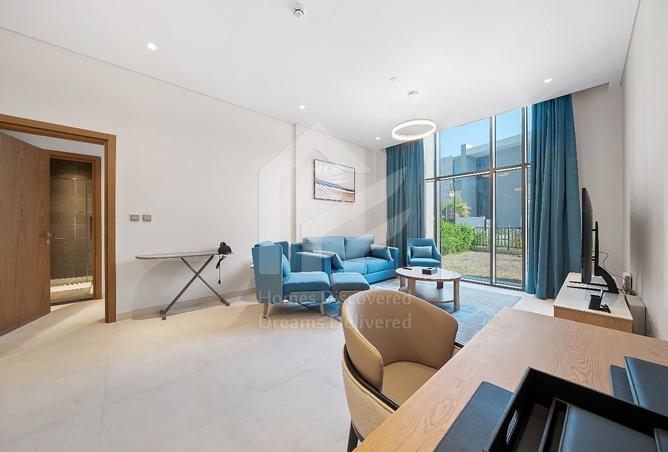 963461 - Property Image 3