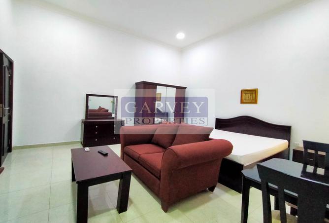 904818 - Property Main Image