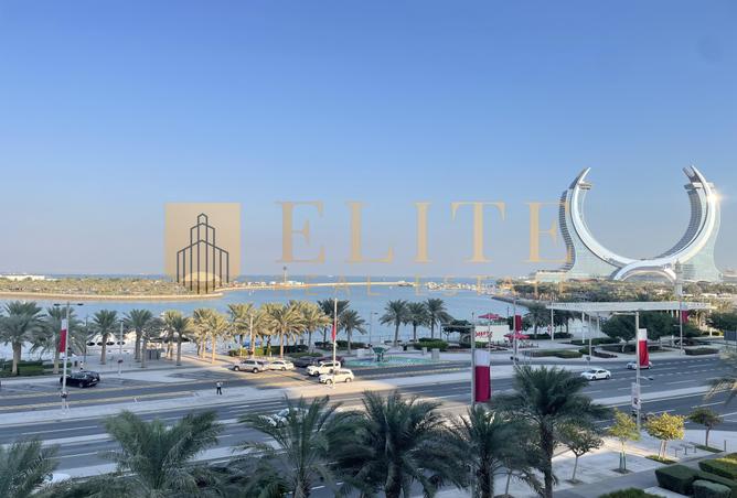 977695 - Property Image 2