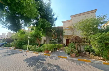 Compound - 4 Bedrooms - 4 Bathrooms for rent in Old Airport Road - Old Airport Road - Doha