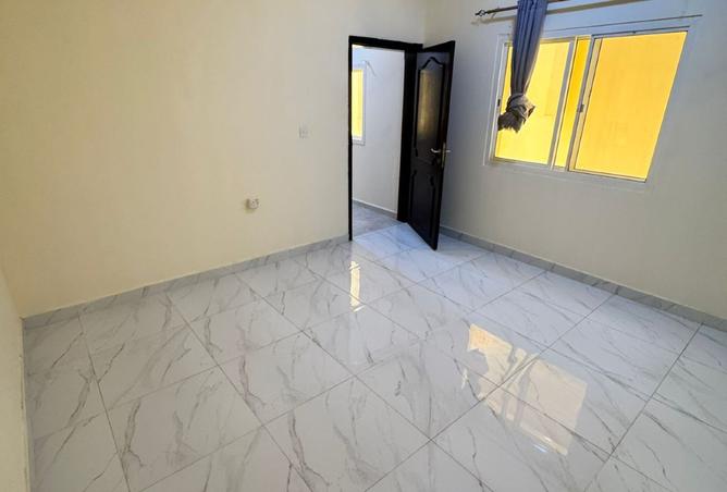 946249 - Property Image 3