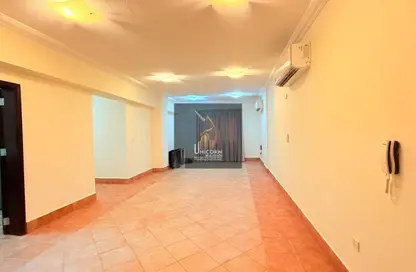 Apartment - 3 Bedrooms - 3 Bathrooms for rent in Fereej Bin Mahmoud South - Fereej Bin Mahmoud - Doha